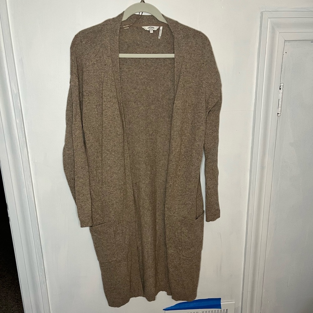 FatFace long tan marled cardigan with pockets. Never worn, size 10.